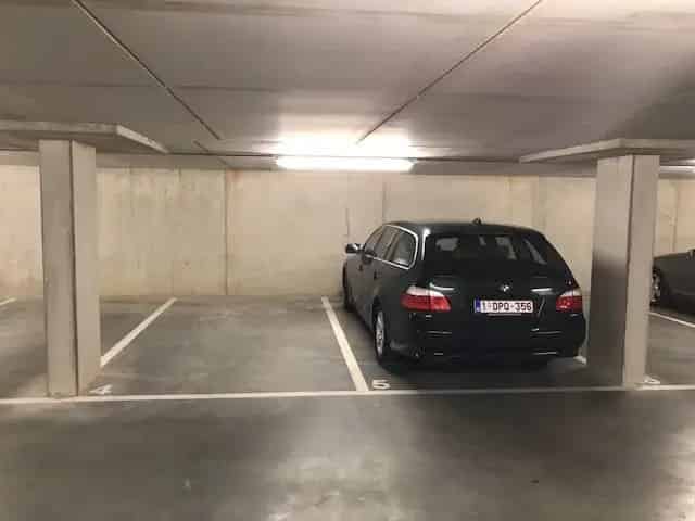 Garagebox te Huur