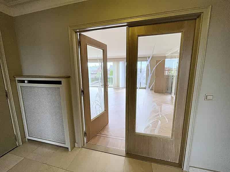 Appartement te koop Kortrijk: 3 slaapkamers, ruim terras