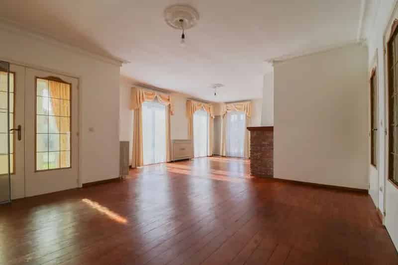 Uitstekende Bungalow Volledig Aanbod