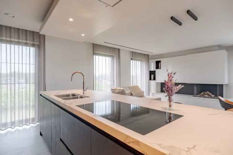 Exclusieve Penthouse te Koop: 2 slaapkamers, groot terras, domotica