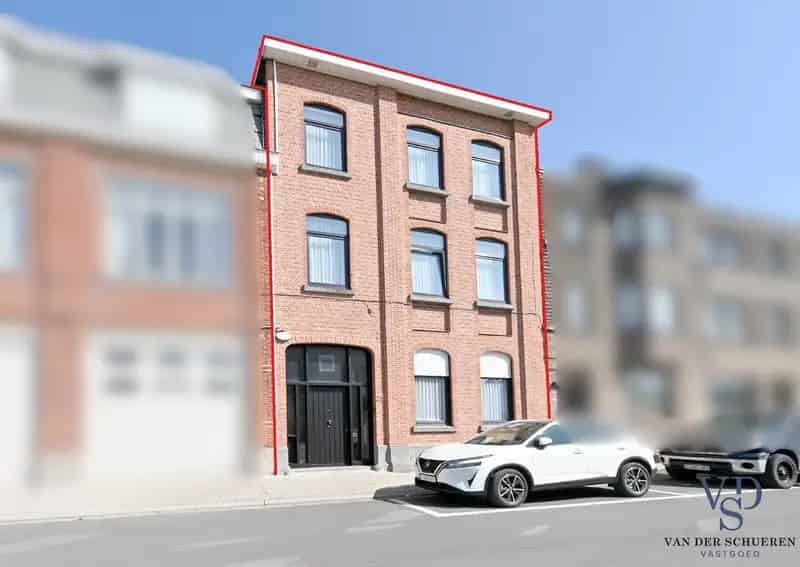 Herenhuis te Koop 8 Slaapkamers Oudenaarde