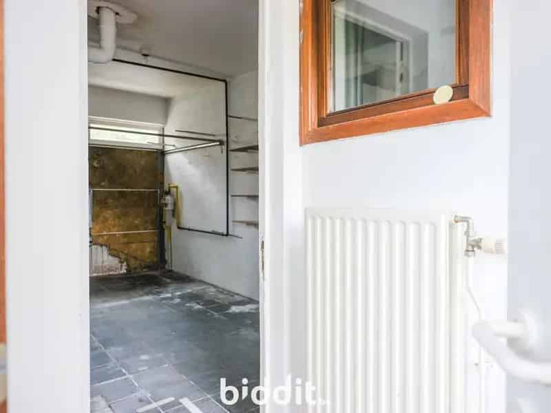 Te renoveren woning 3 slaapkamers garage