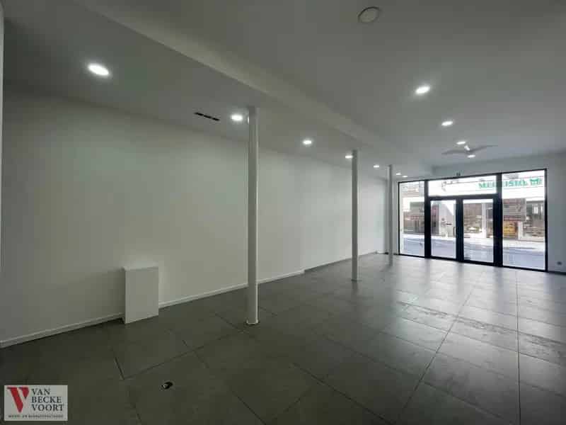 Handelspand 105m² te Huur