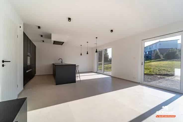 Huis Te Koop 3 slaapkamers Rustig Gelegen