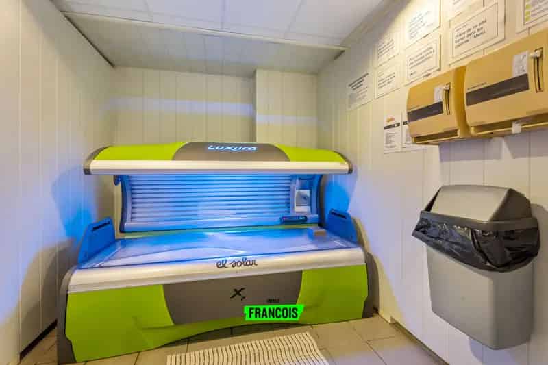 Handelspand met Appartement Diksmuide Centrum