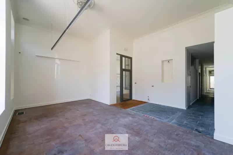 Handelspand met Garage te Huur Gent-Sint-Pieters
