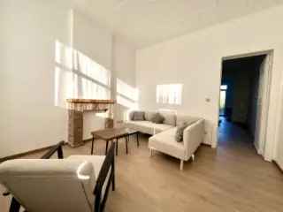 Studio te huur Charleroi - Volledig gerenoveerd huis