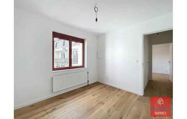 Huur 2 slaapkamer appartement van 65 m² in Antwerp