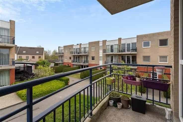 Appartement te Koop Noendries - 2 slaapkamers - Terras - Nabij UZ Gent