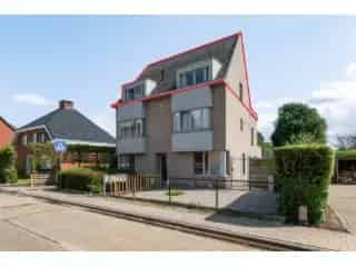 Duplex Appartement Hoogstraten 3 slaapkamers Terras Garage