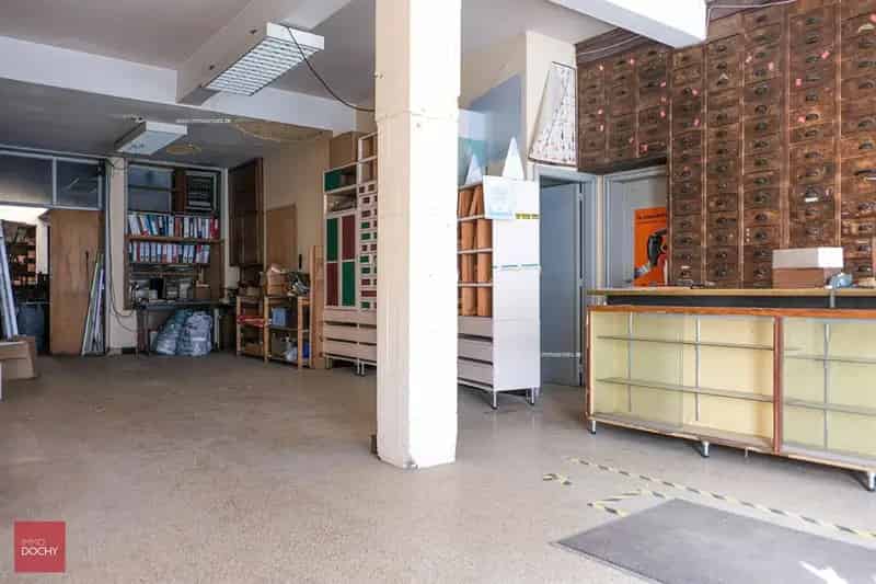 Handelspand Kortrijk te Koop Winkel Magazijn Kelder