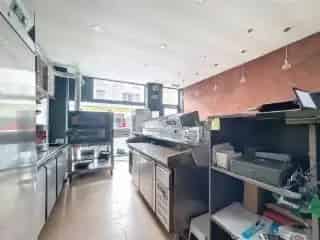 Handelspand te koop Châtelineau 51m²