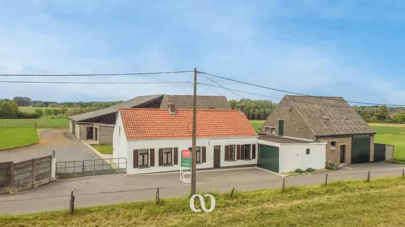 Prachtige hoeve 35 hectare grond