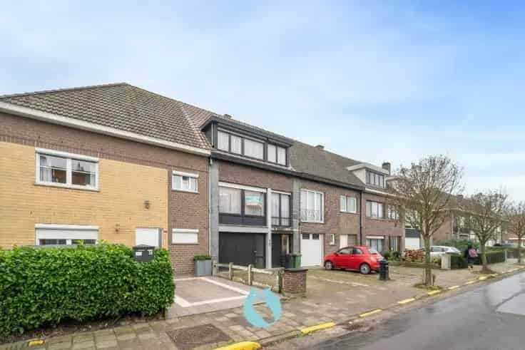 Huis Te Koop Gent: 3 Slaapkamers, Garage, Tuin