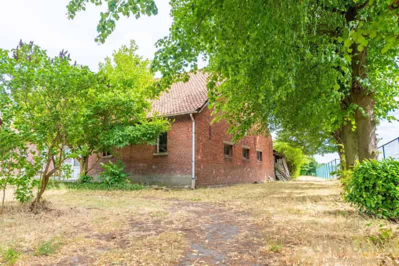 Huis te koop: Schuur met potentieel op 861m²