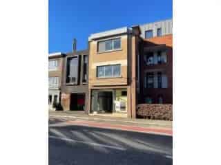 Handelspand te huur Brasschaat 78m² met binnentuin