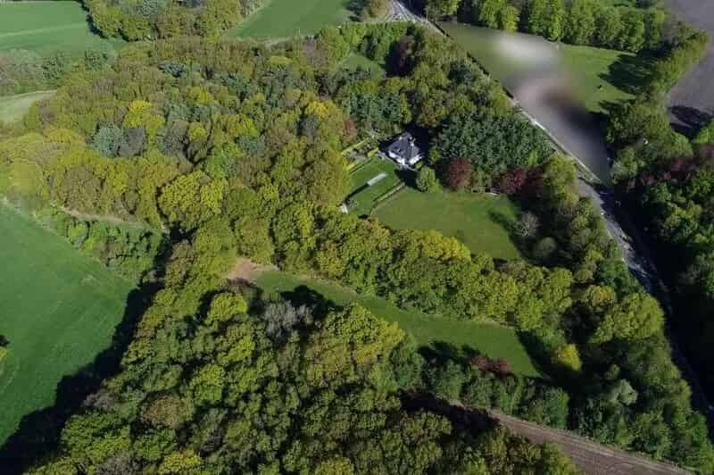 Moderne Villa te Turnhout met Zwembad en Bijgebouw