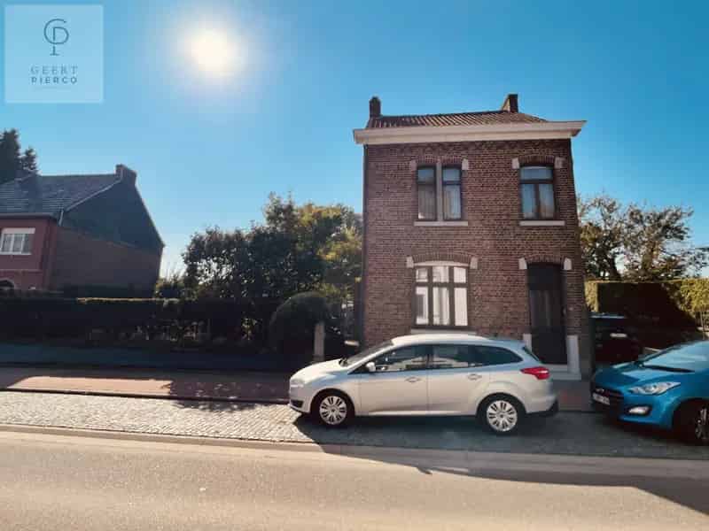 Herenhuis te Landen - 3 slaapkamers - Rustige omgeving