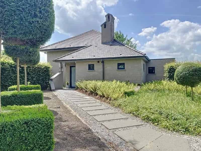 Villa te koop 4 slpk 2 bdk Zuidgerichte tuin