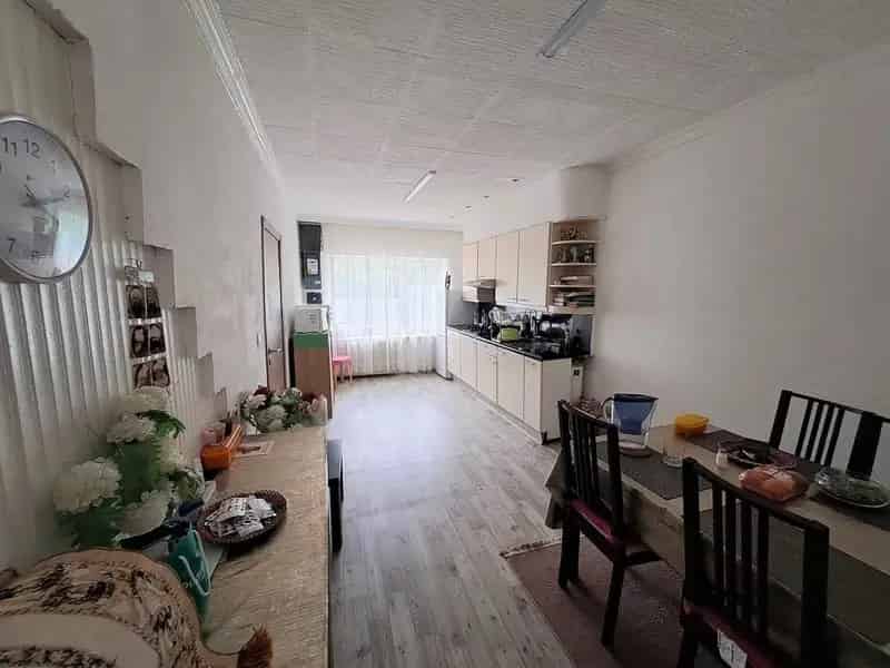 Rijwoning aan de stadsrand Volledig Aanbod