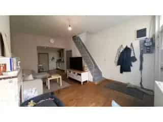 Huis te huur Lodelinsart - Gerenoveerde woning nabij centrum