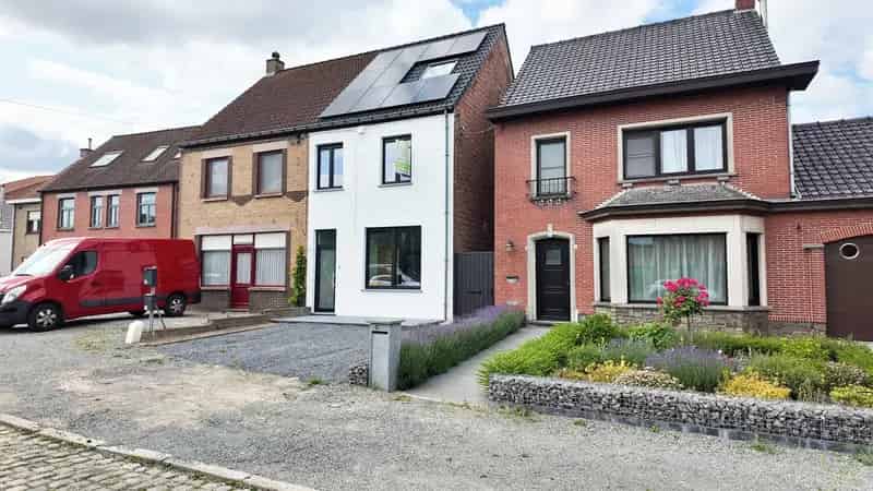 Huis te koop Eeklo gerenoveerd EPC A 3 slaapkamers