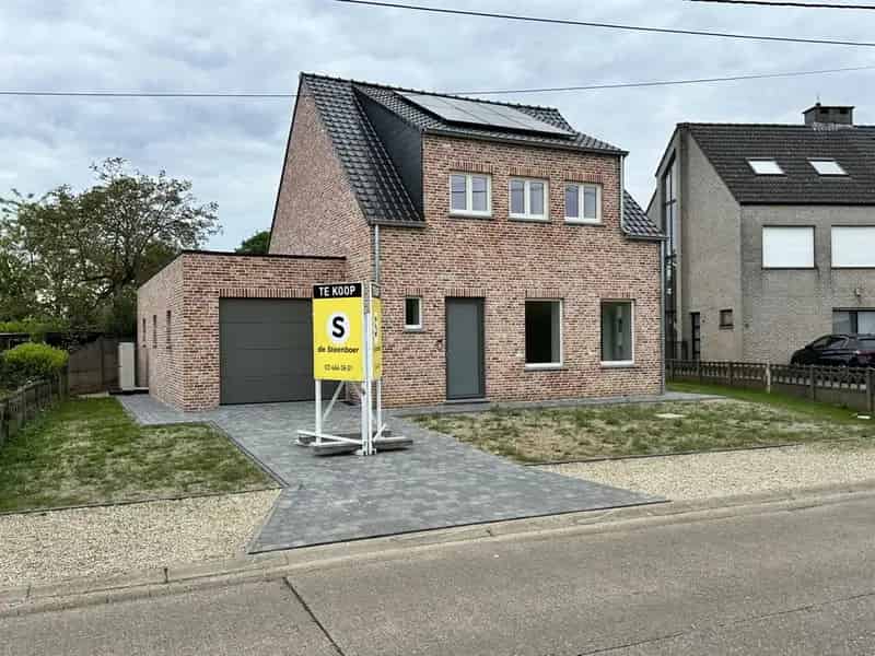 Huis te koop Lille: gerenoveerde woning met 3 slaapkamers en garage