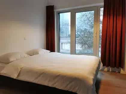 Moderne Kamer Verhuur Nabij Botanische Tuin