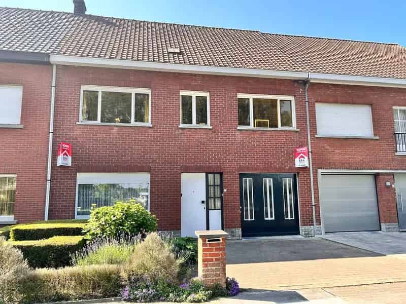 Ruime gezinswoning te huur 5 slaapkamers garage Wervik