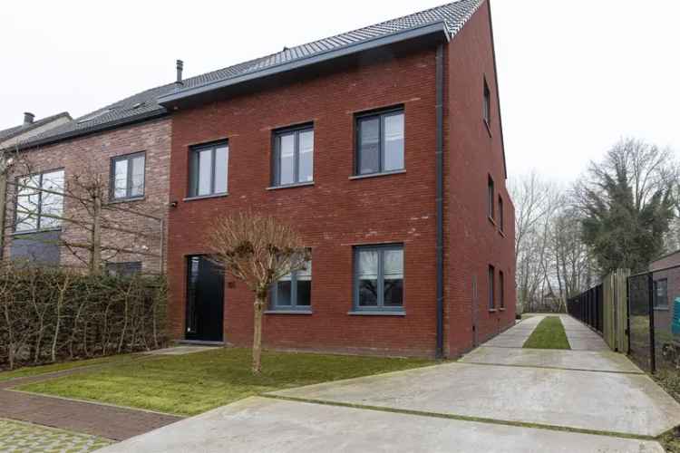 Ruime Halfopen Bebouwing EPC A Label