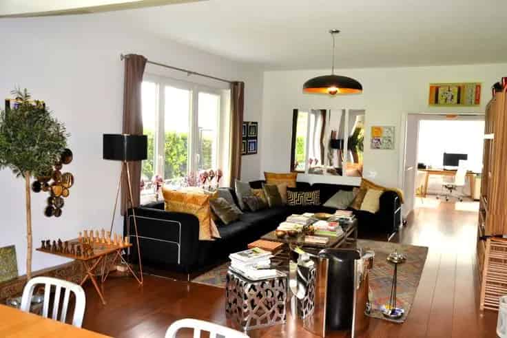Villa te koop 232m² 3 slaapkamers grote tuin gerenoveerd