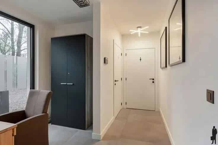 Villa Te Koop met Loftappartement Nabij Nederlandse Grens