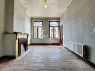 Appartement te koop Sint-Gillis - renovatieproject