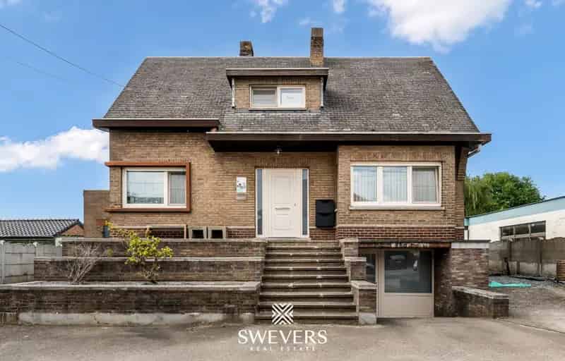 Huis te huur Beverlo: 5 slaapkamers, 2 badkamers, loods
