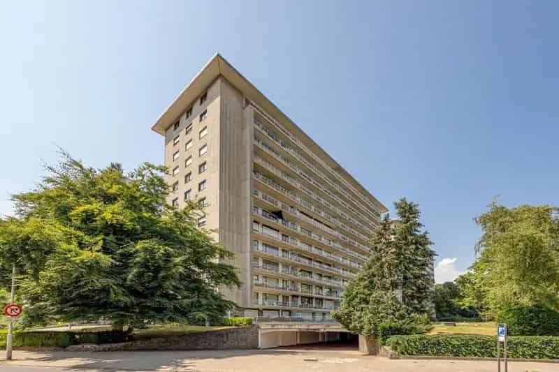XXL Appartement te Huur 6 Slaapkamers Berchem