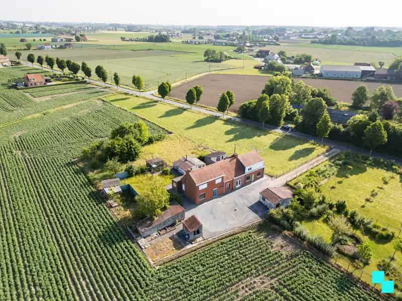Landelijk gelegen woning te renoveren of af te breken