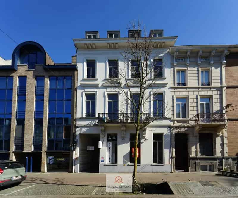Handelspand te huur Gent-Sint-Pieters 171m²
