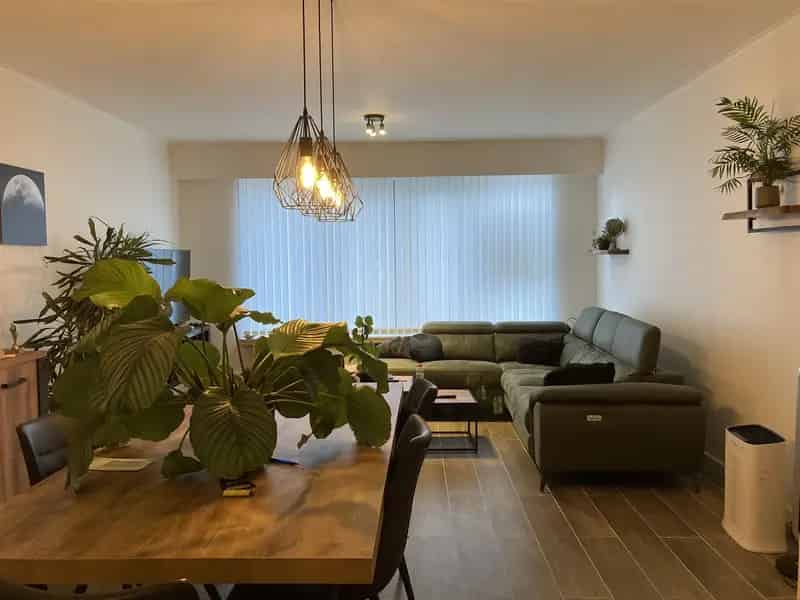 Gelijkvloers appartement 1 slaapkamer garage Oevel