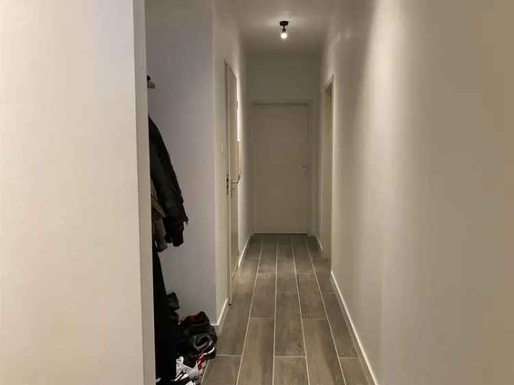 Gelijkvloers appartement met 1 slaapkamer en garage