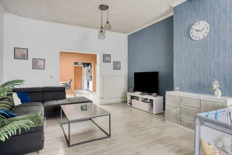 Op te frissen woning met potentieel in Zele