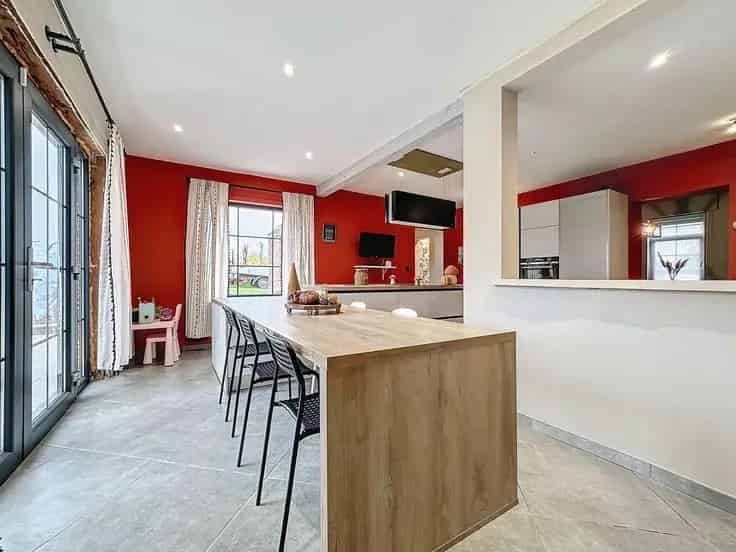 Gezinswoning 4 slaapkamers tuin garage