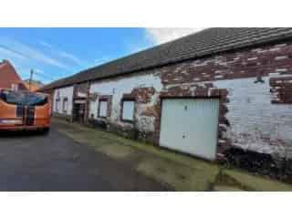 Industrieel Pand te Koop Templeuve