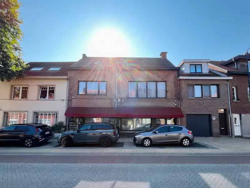 Gelijkvloerse Handelsruimte Kontich-Kazerne Centrum