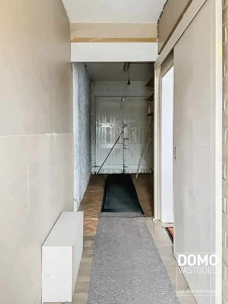 Te renoveren woning 4 slaapkamers tuin Kiewit