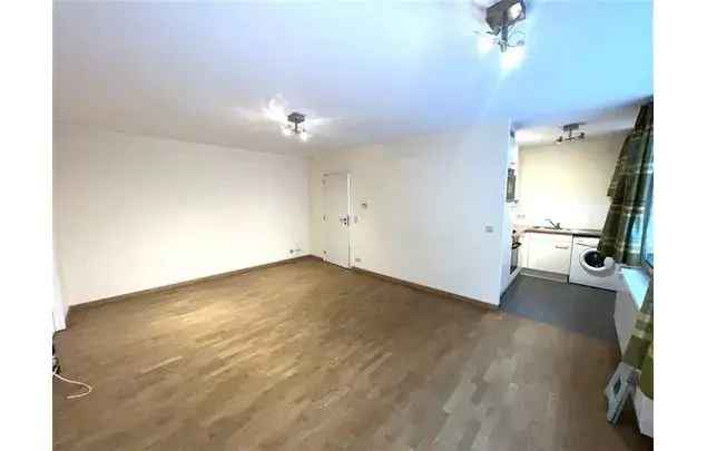 Huur 1 slaapkamer appartement van 65 m² in Brussels