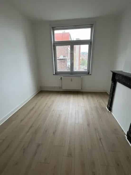 Appartementsblok 3x 1 Slaapkamer Te Koop Nabij Place Meiser