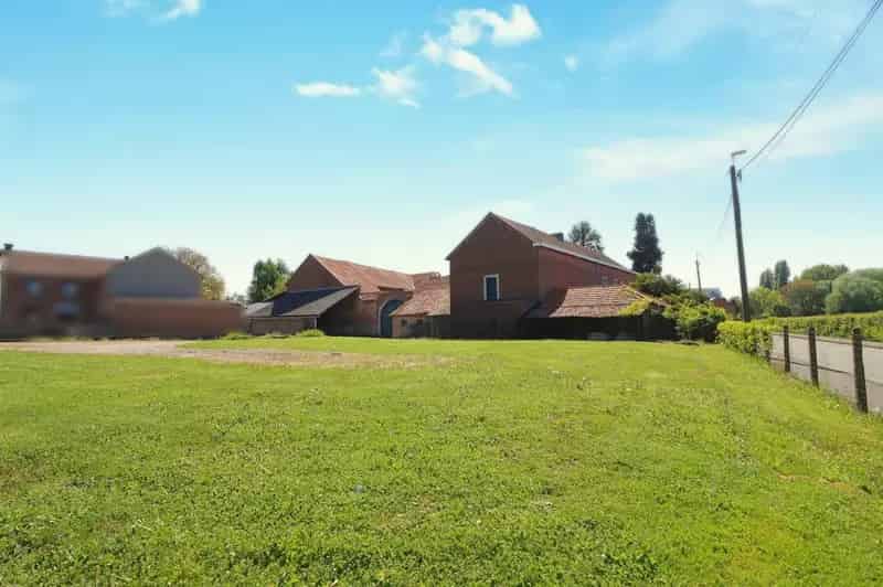 Huis te koop 4 slaapkamers grote zolder