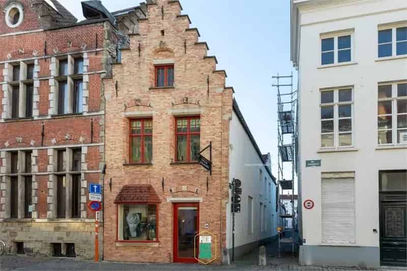 Kantoorruimte te koop Brugge Centrum - Kapsalon met mogelijkheden