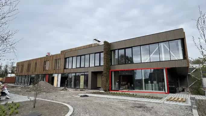 Handelspand te huur Oudenburg 261m2 Casco ruimte Juni 2025