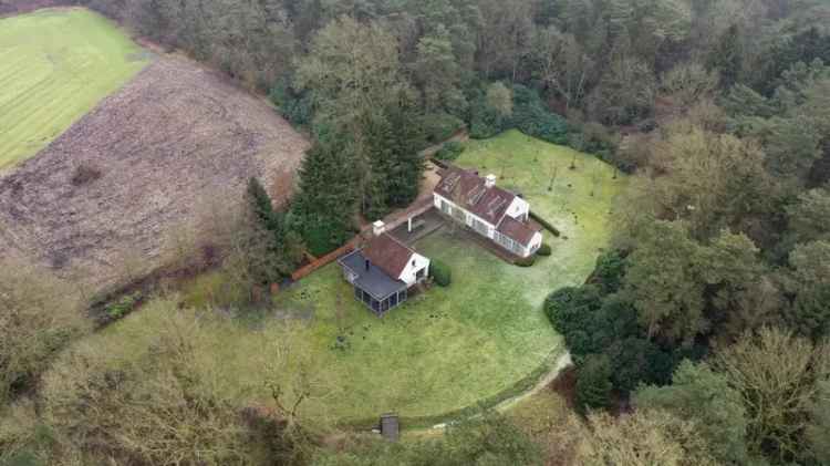 Te koop exclusieve villa met bijgebouw in Mol-Postel